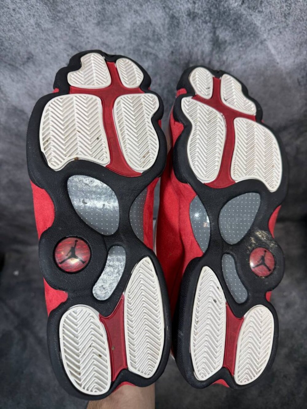 Size 11 | Jordan 13 Chicago With Box | Pre-Owned - Picture 4 of 9